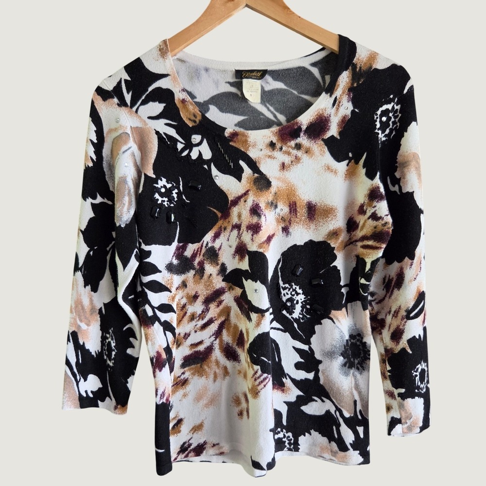 Elizabeth New York Women S Floral Leopard Embellished 3/4 Sleeve Knit Top Black